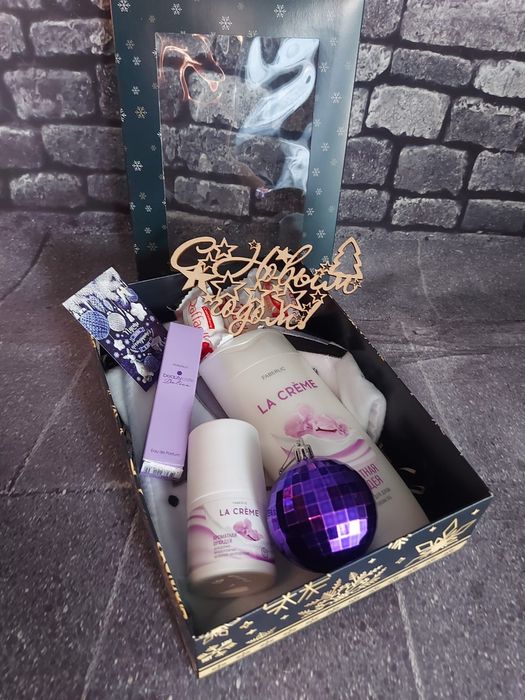 Новогодний косметический бокс