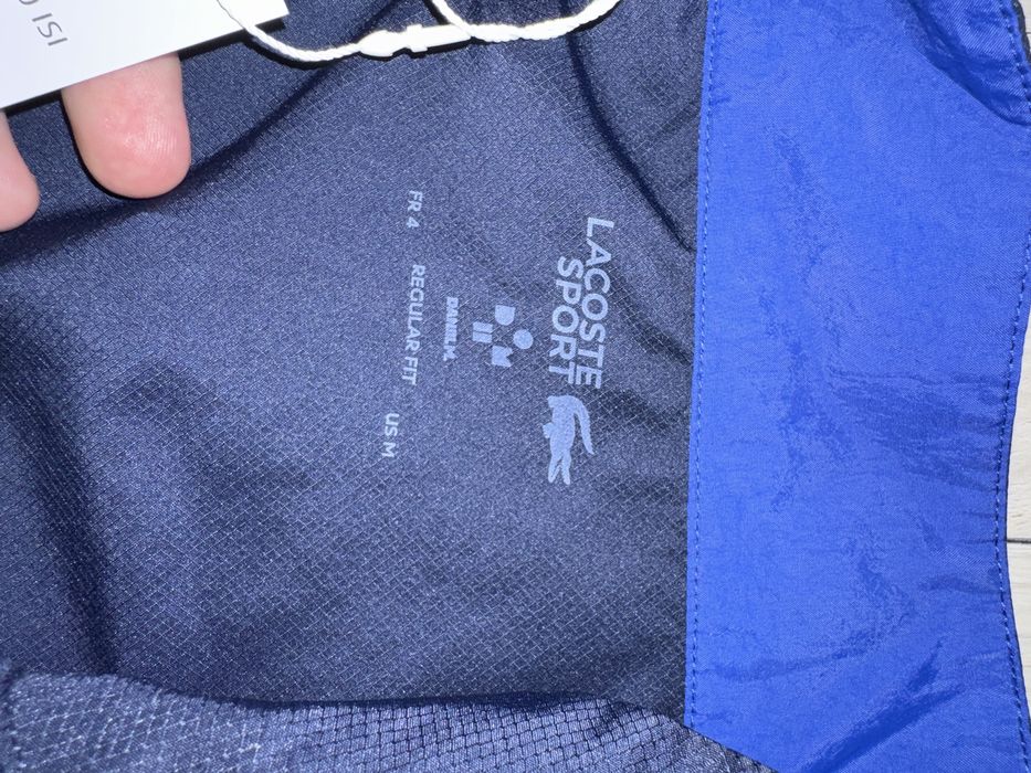 Vand geaca / windbreaker Lacoste marimea M nou nouta