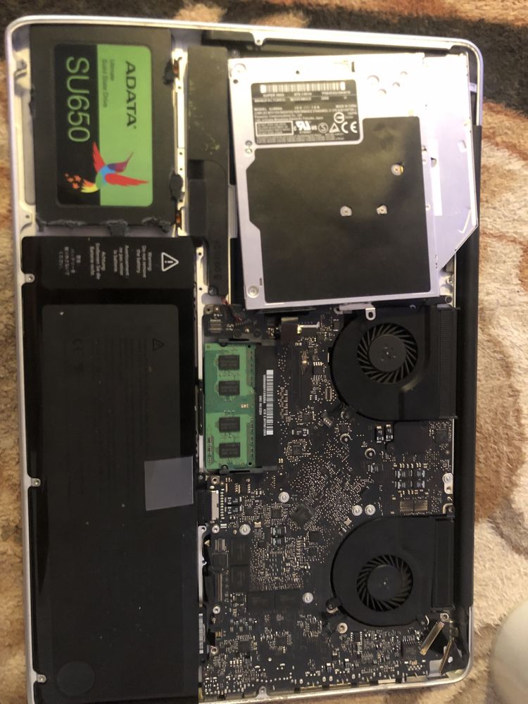 Piese macbook pro 13 2009