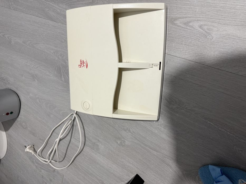 Uscator unghii Peggy Sage