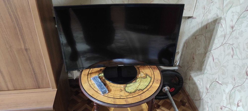 Телевизор Samsung 32