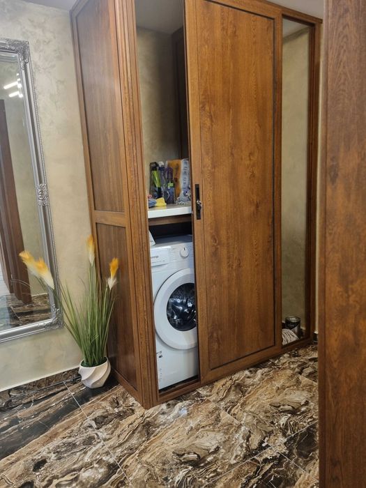 Четириснаен Апартамент в Центъра на Бургас