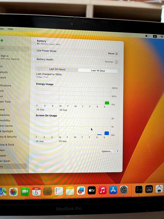Продавам Macbook Pro a2159 13" с неработещ touch bar