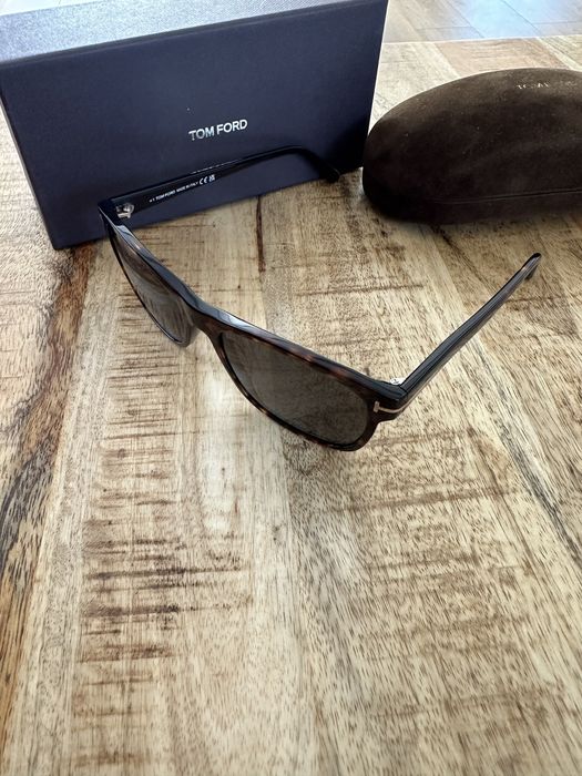 Ochelari de soare Tom Ford Giulio TF698 52 D polarizati