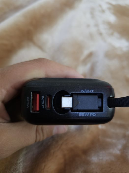 pachka sotamiz bu rasm reklama uchun bu biznez  Pover bank orginal