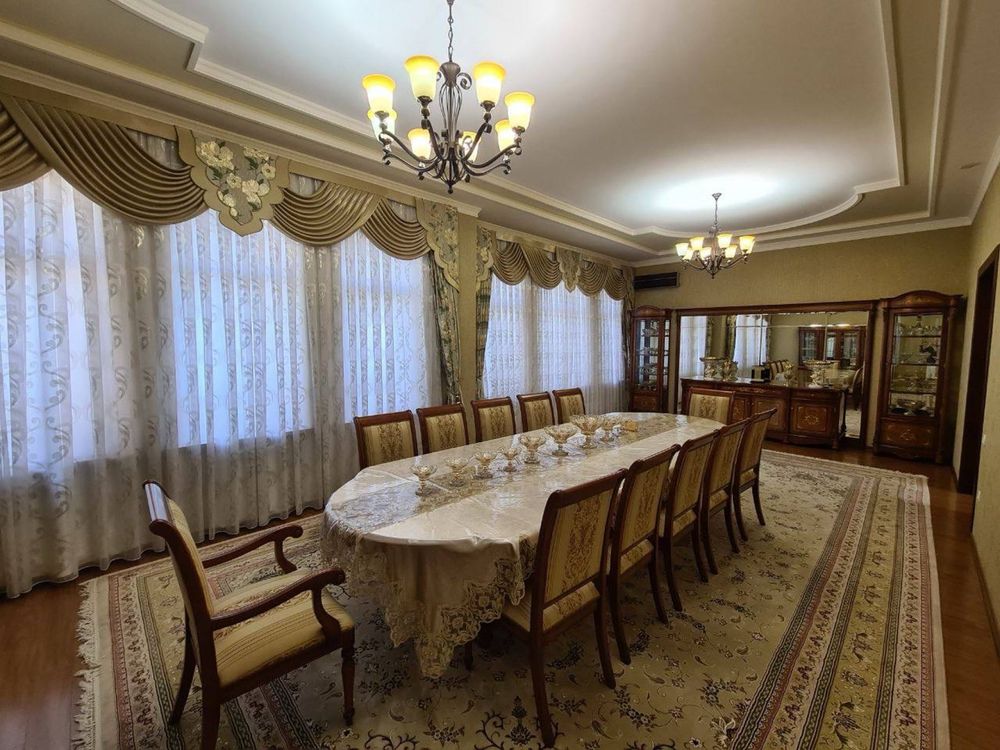 Никитина  Дом 600 кв.м