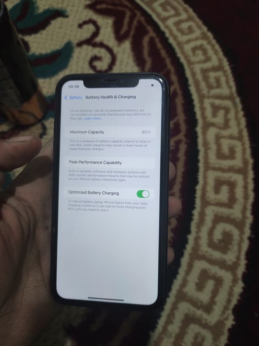 iPhone 11 ideal holatda