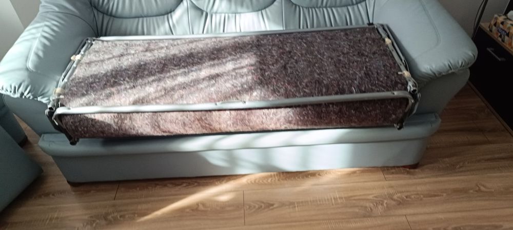 Set canapea cu fotolii