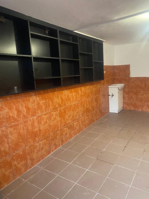 Inchiriez garaj zona Minulescu