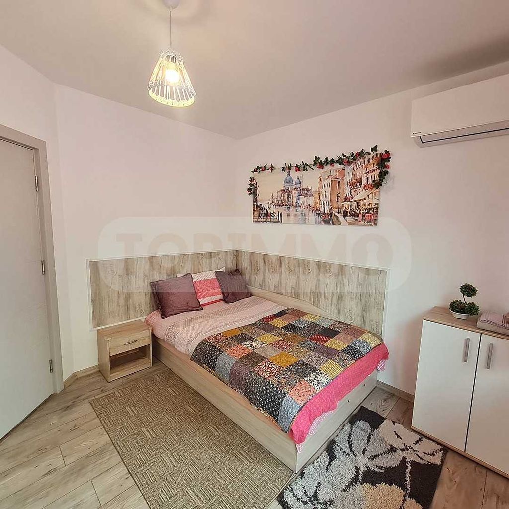 Дава се под наем Тристаен апартамент в Варна, Общината - 85 кв.м за 765 € - Снимка #8