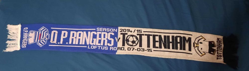 Tottenham Hotspur - Queens Park Rangers (Q.P.R.) fular fotbal