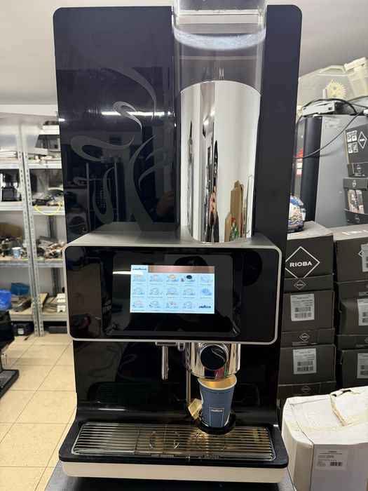 Necta Ferrara touchscreen aparat cafea boabe