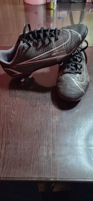 Nike MERCURIAL Бутонки