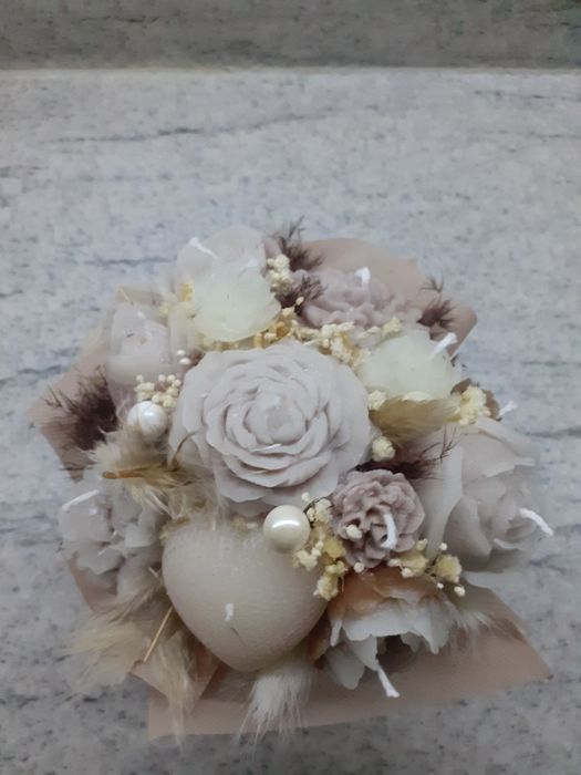 Вечен букет от ароматни свещи