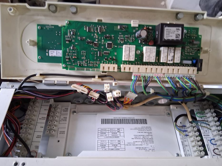 Piese centrala termica pe gaz bună stare de functionare