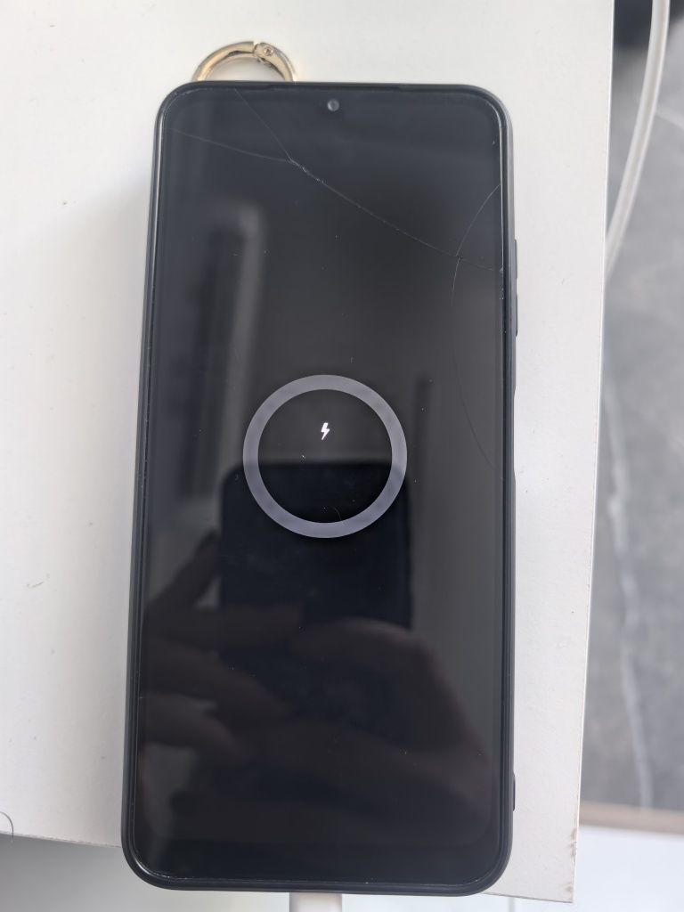 Продавам Samsung а22 5G