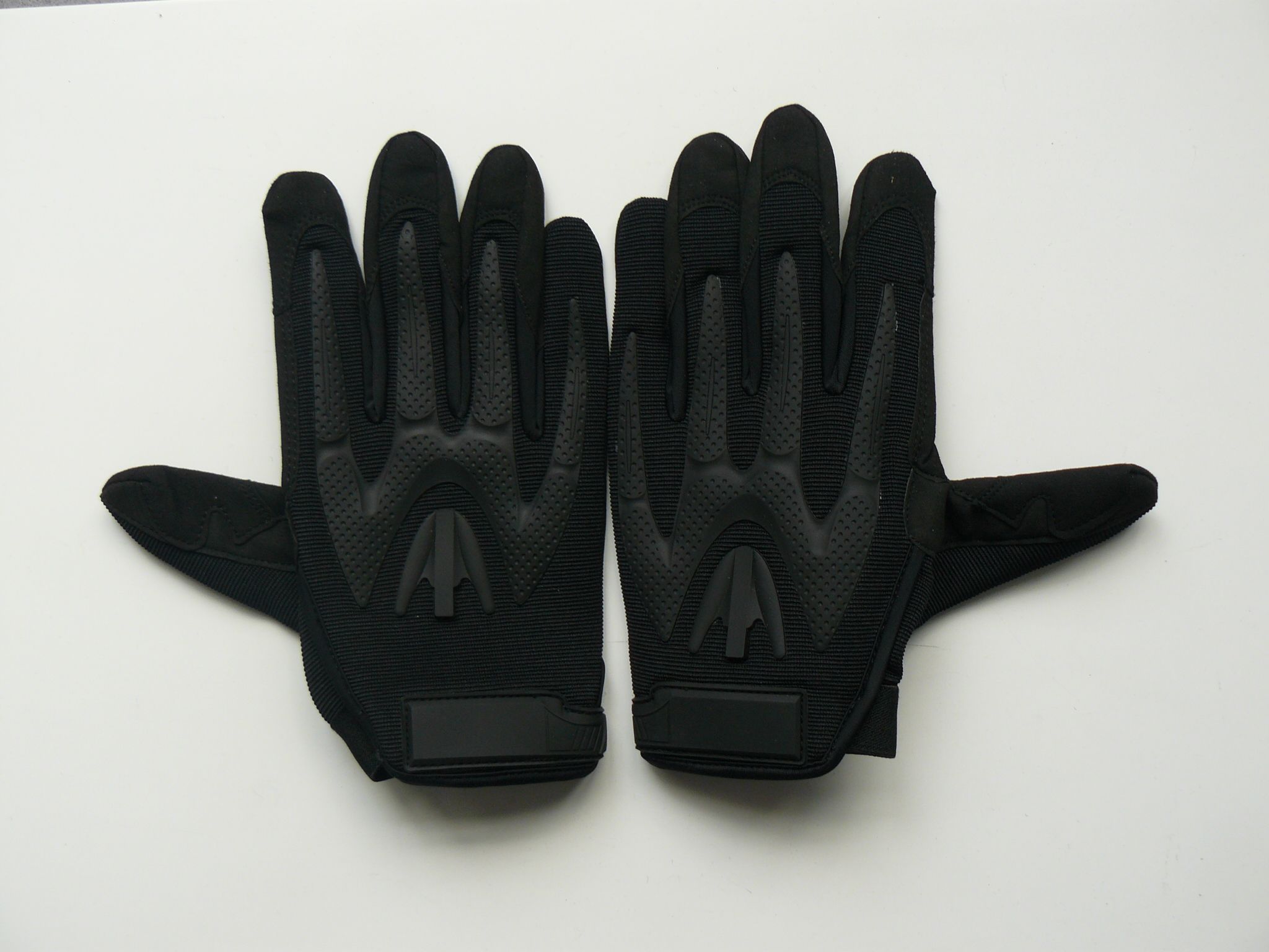 Manusi Tactice Combat Gloves mod. II - Negre 8FIELDS, Marime M