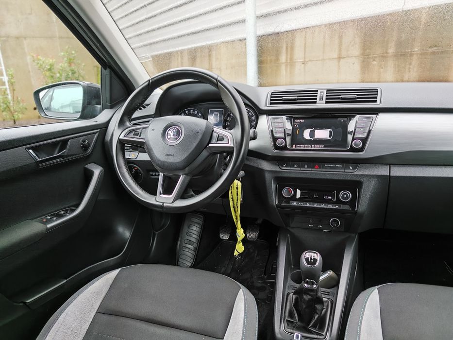Skoda Fabia / Joy / Scaune Incalzite / Climatronic / Front Assist /