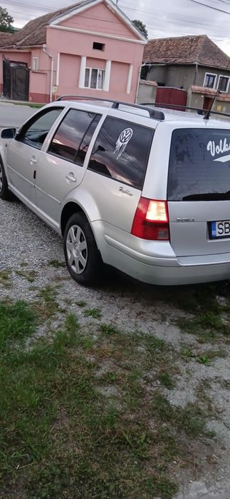 Vând bora 19.tdi fischal