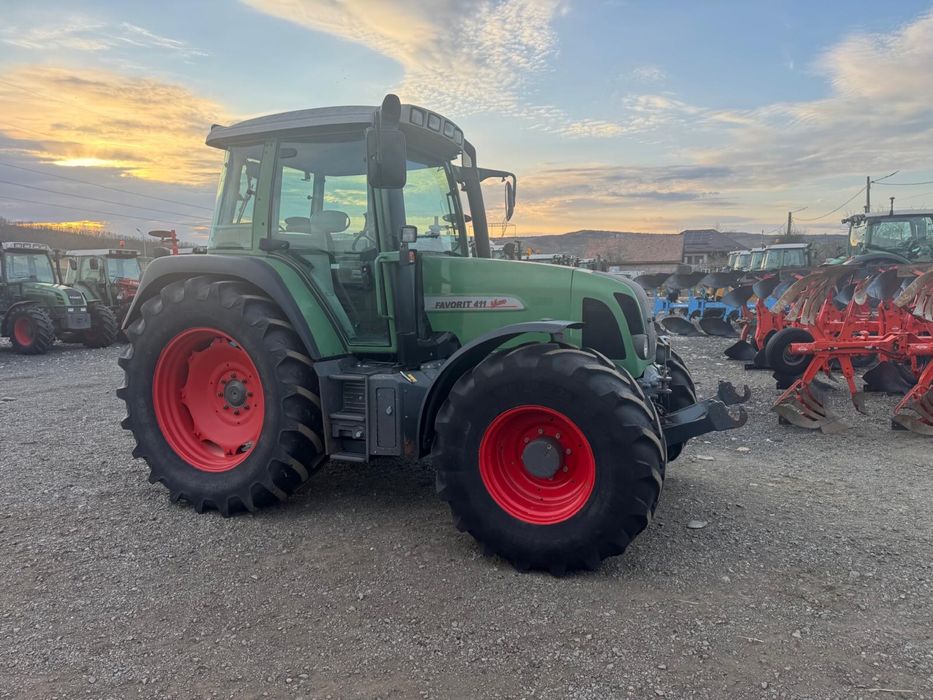 Tractor Fendt 411