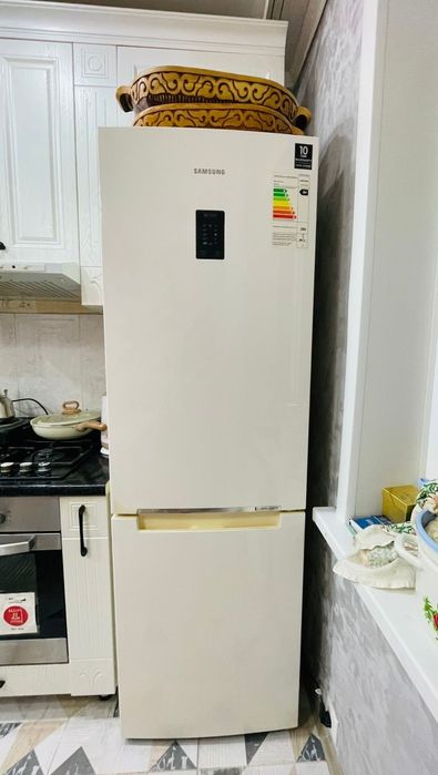 Холодильник LG б/у