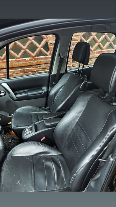 Renualt megane scenic