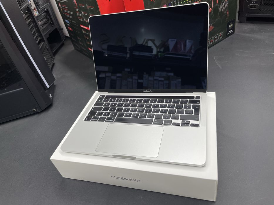 Macbook Pro 13 M1 8GB/256GB/88%/430ц