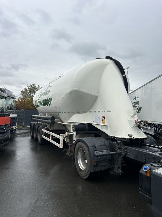 Semiremorca Cimentruc cimentruck  Spitzer   2014