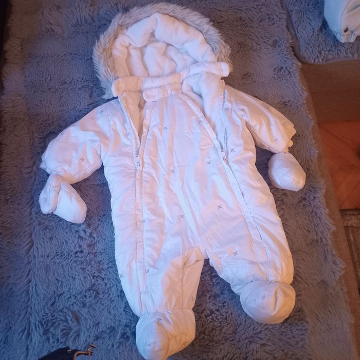 Vand salopete groase bebe