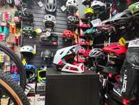 Casca MTB Proframe L in stoc la Est Bike Funky Sports
