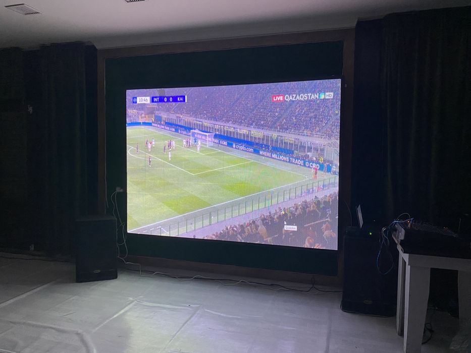 Лэд экран и караоке