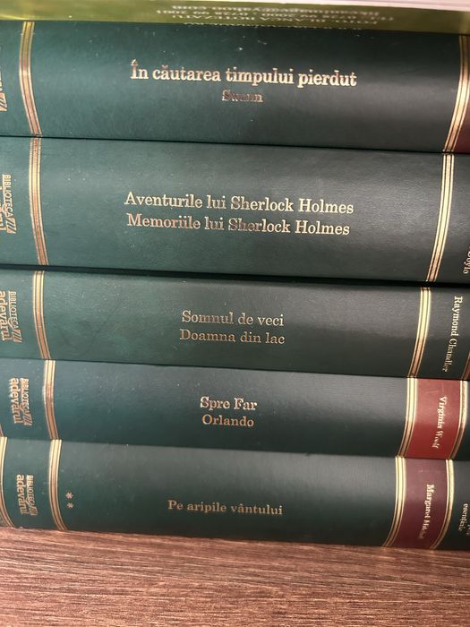 Cartea Singur pe lume! Diverse Carti de la Adevarul!