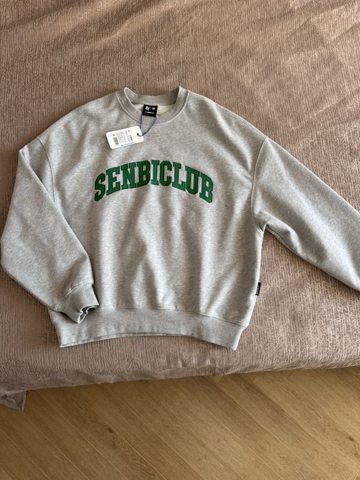 Продам свитшот от QR размер М, оверсайз