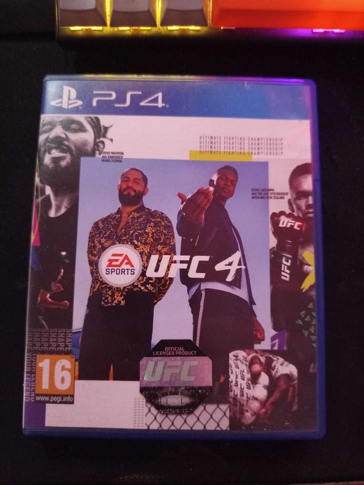 Vand UFC 4 pentru PlayStation 4