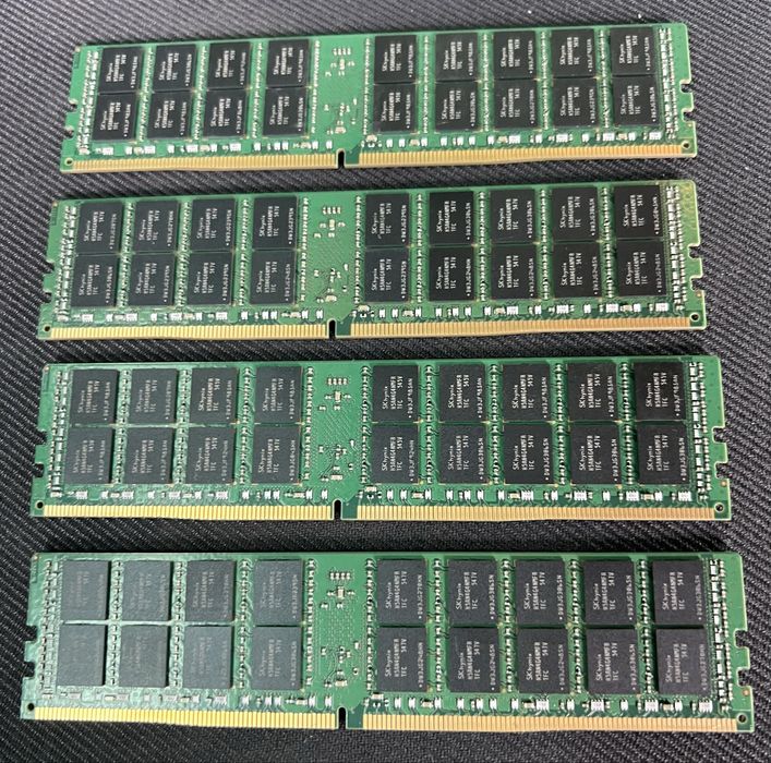 Kit Memorii RAM DDR4 SK Hynix 64GB(4x16) 2133P Mhz Server/Workstation