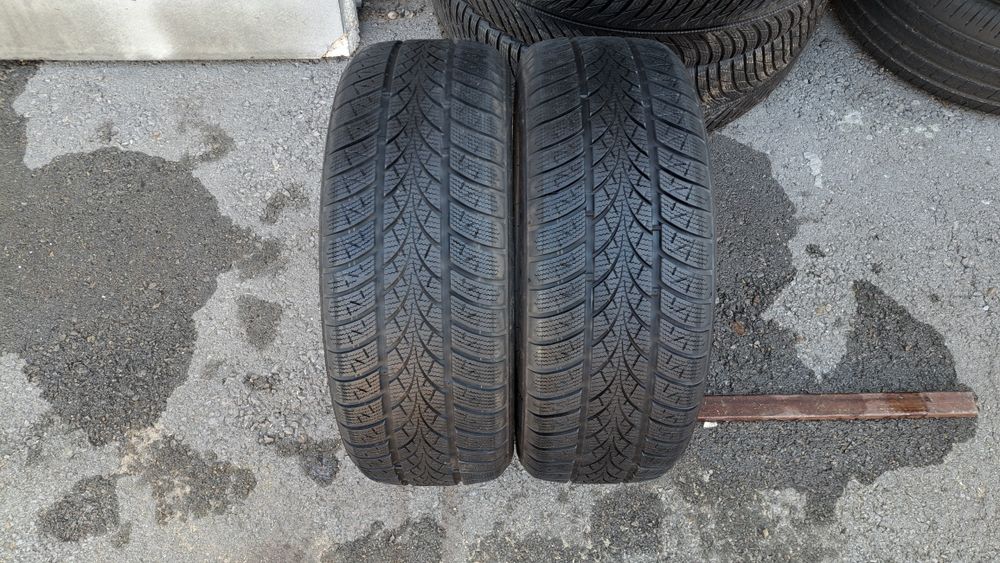 2 бр Зимни гуми 195 50 16