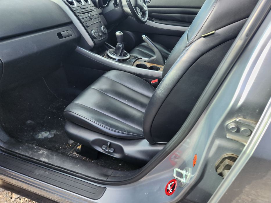 За Части Mazda cx7 2.2d 2010г