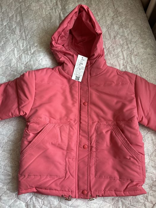 Курточка теплая на девочку