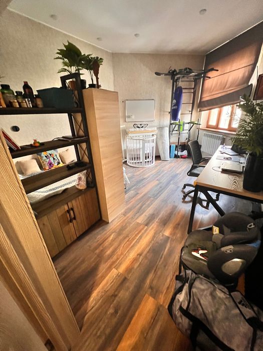 4х комнатная квартира (118кв.м) с ремонтом, Алмазарский район