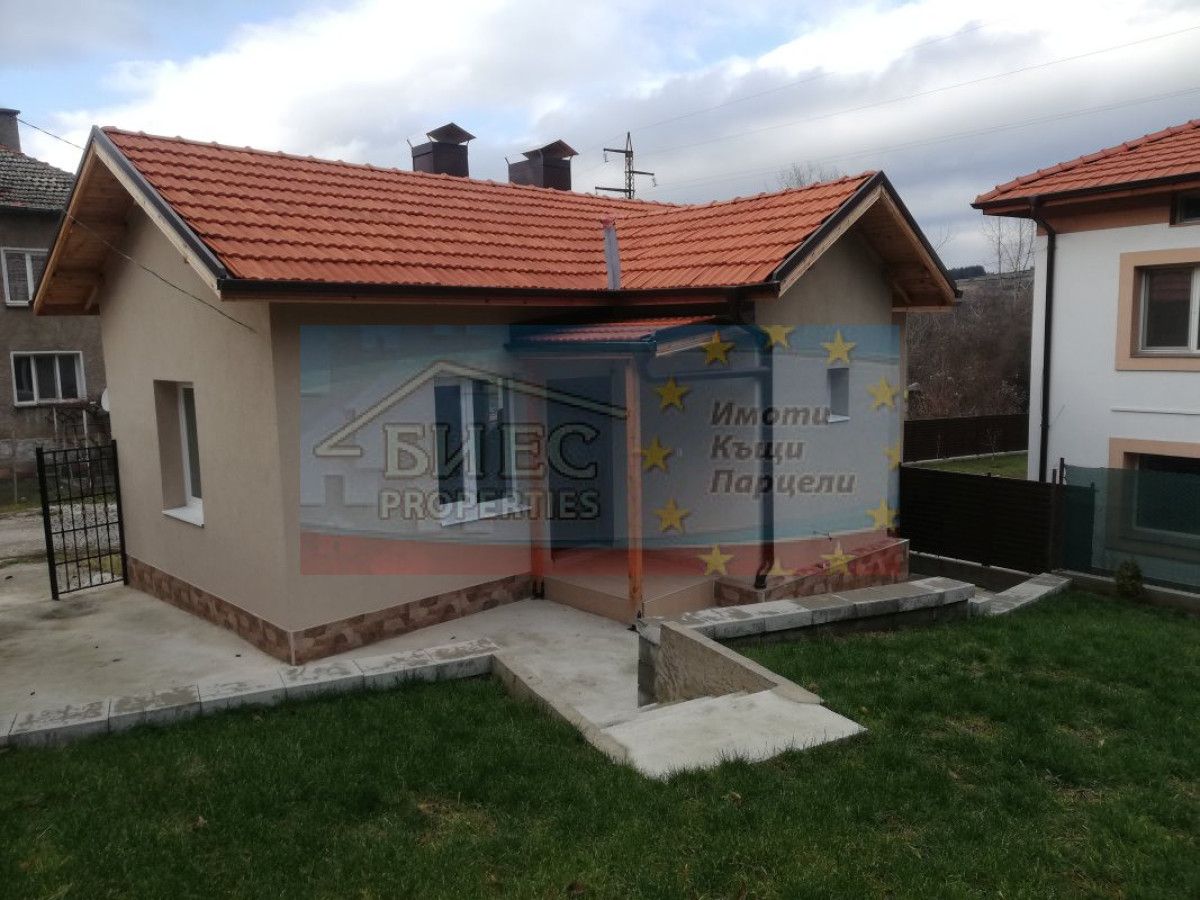 Къща в град Батановци