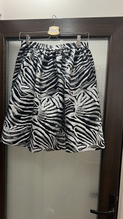 Fusta imprimeu zebra