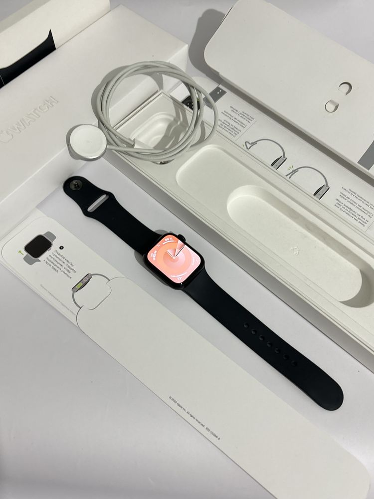 Apple Watch 8 series 41 mm
