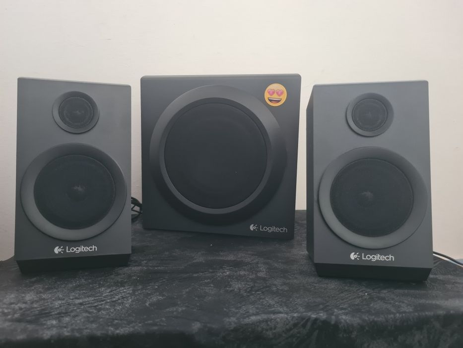 Logitech  2.1   40W  RMS