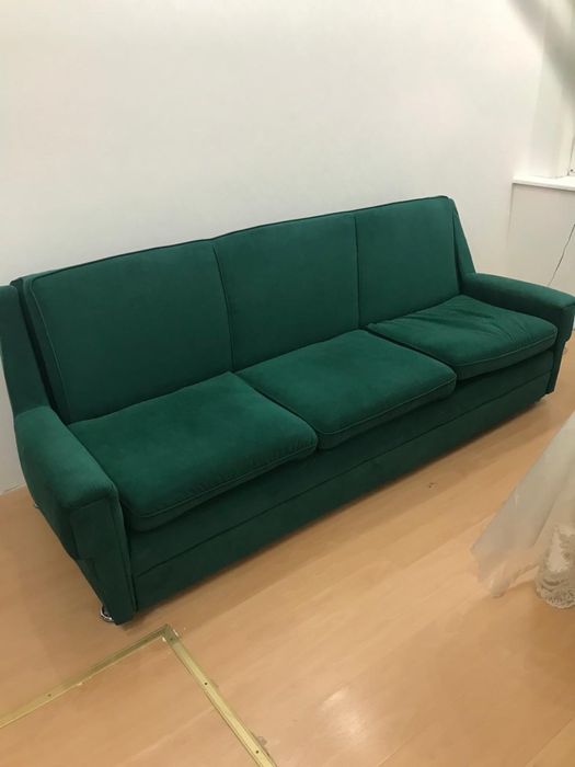 Диван раскладной, почти новый