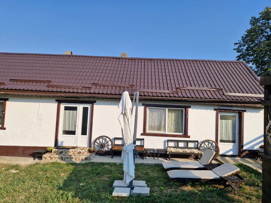 Inchiriez casa in comuna Carbunari,sat Stinapari