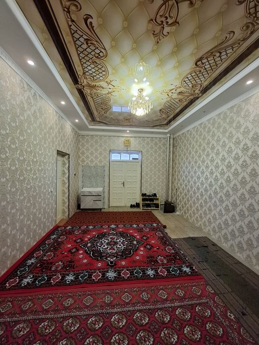 Уй сотилади 520м²