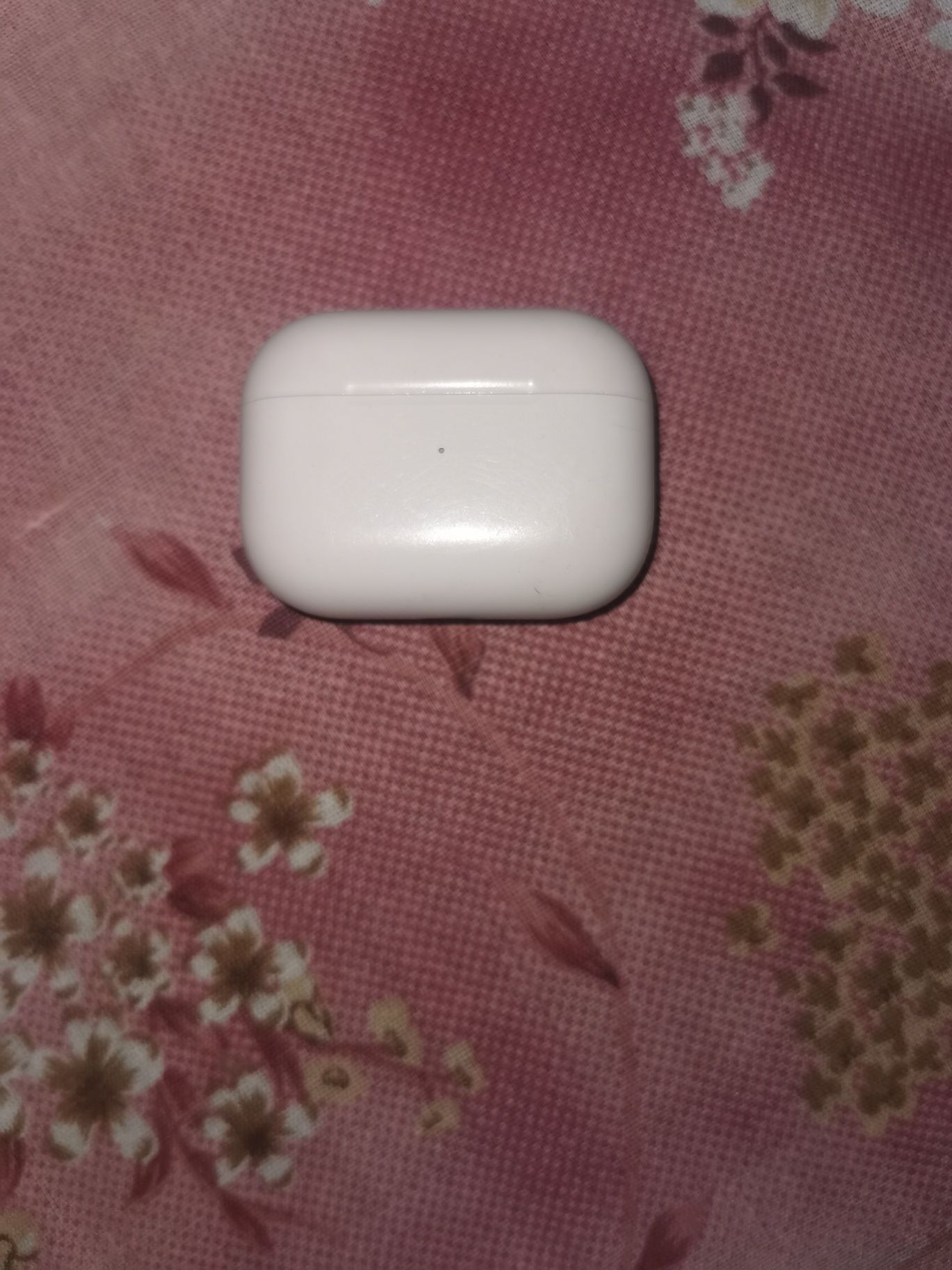 And casti air pods pro originale