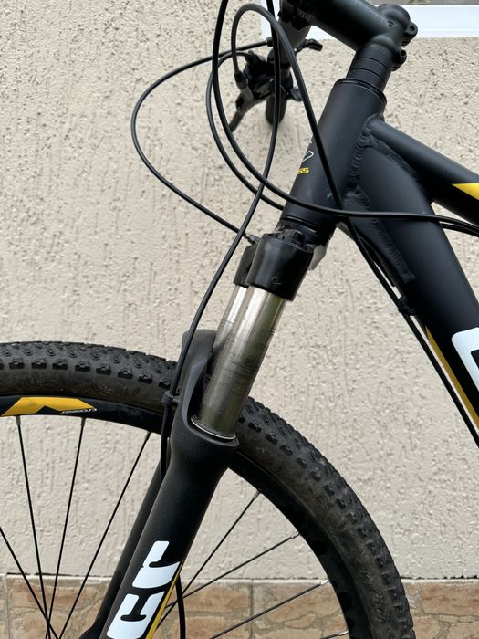 Bicicletă Cross Traction SL7