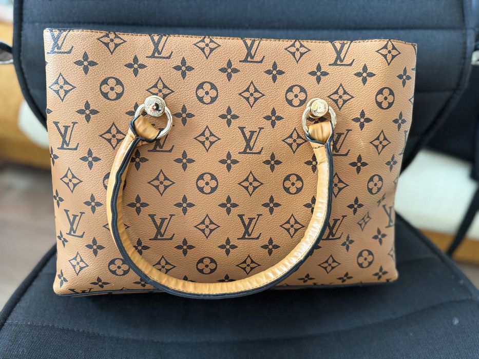 Geanta Louis Vuitton maro