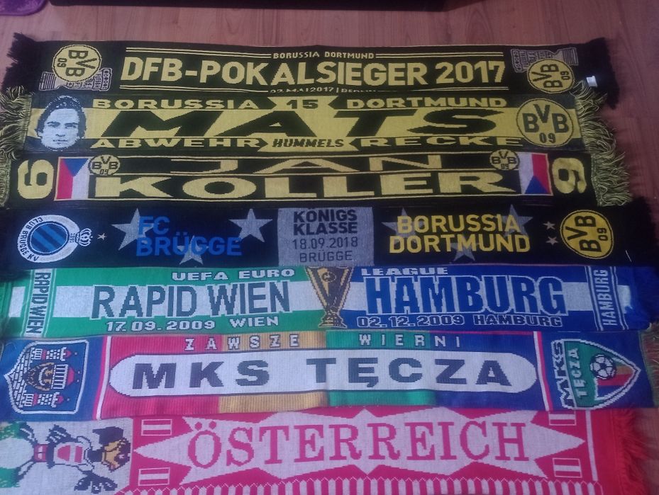 Vând/Schimb Set  7 fulare Fotbal 100 lei